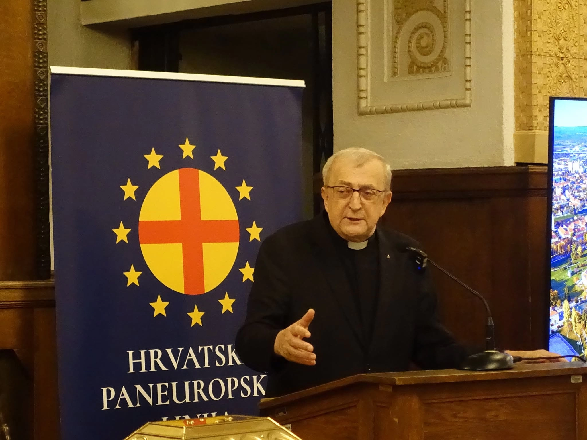 Predsjednik Paneuropske unije BiH Topić izlagao na temu 'Ujedinjeni za Europu mira'